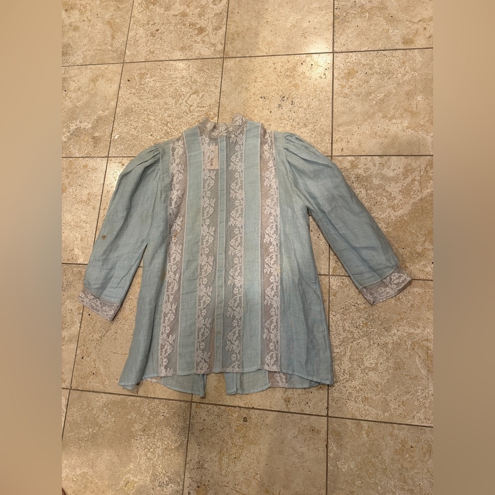 Vintage Light Blue Lace Trim Blouse small
